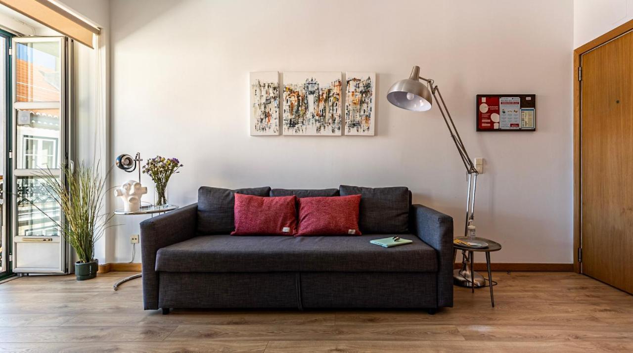 Chiado Apartment With View To The Castle Lissabon Exterior foto