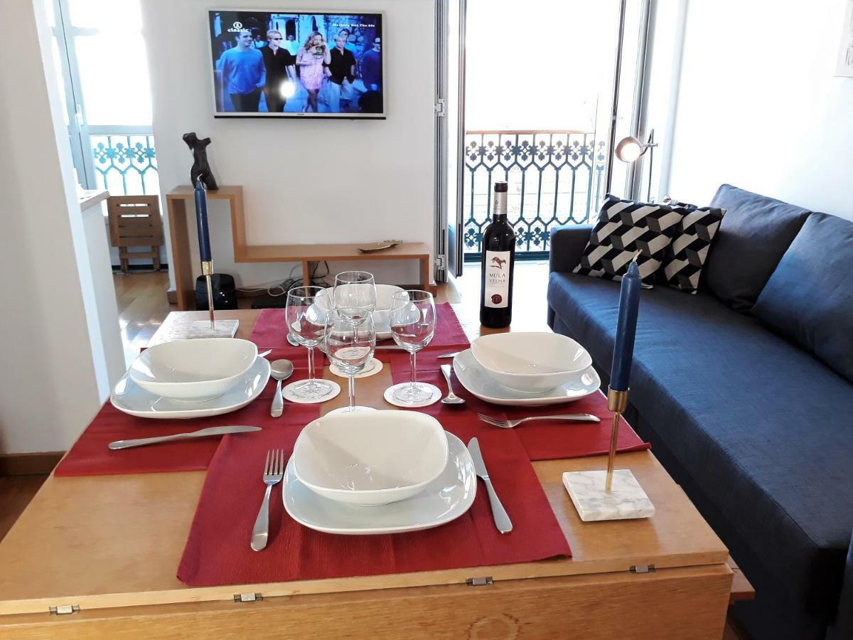Chiado Apartment With View To The Castle Lissabon Exterior foto